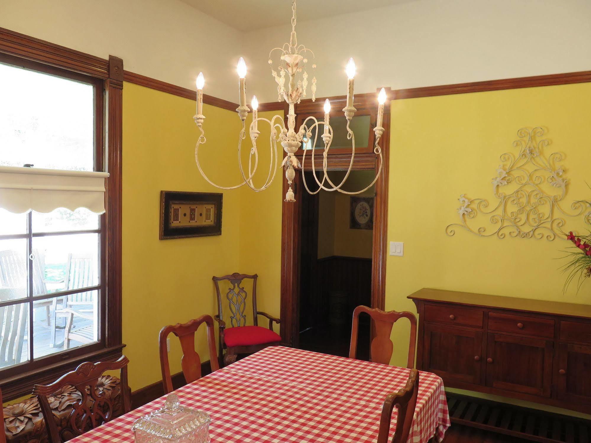 Yellow House B&B Salado Buitenkant foto